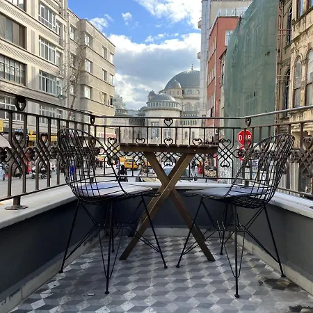 Comfy Near Taksim Square *
